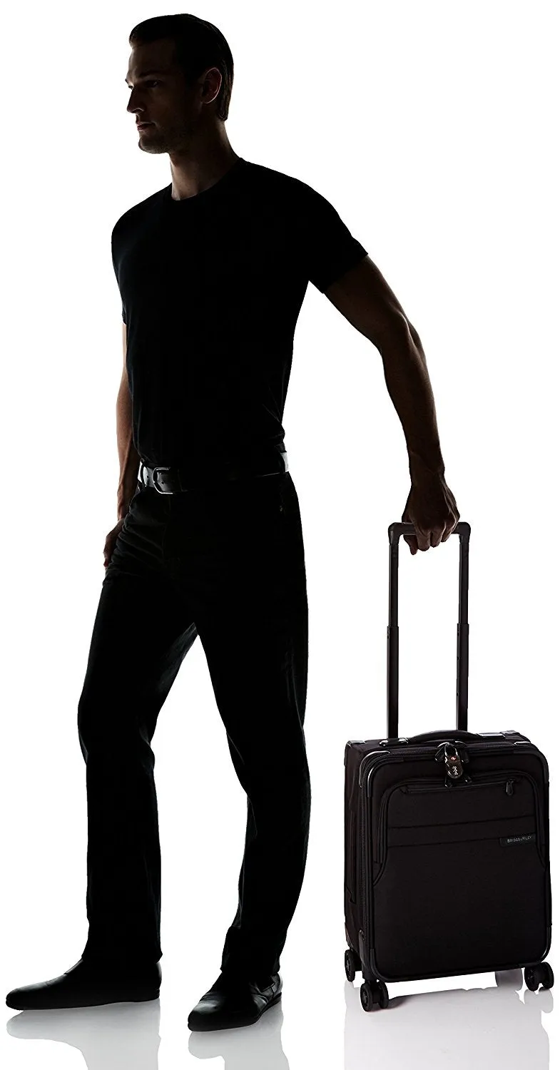 Briggs & Riley Baseline Commuter Expandable Spinner