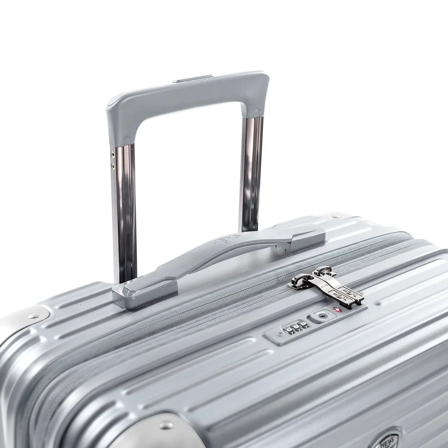 Cruze 30" Luggage | Lightweight Luggage
