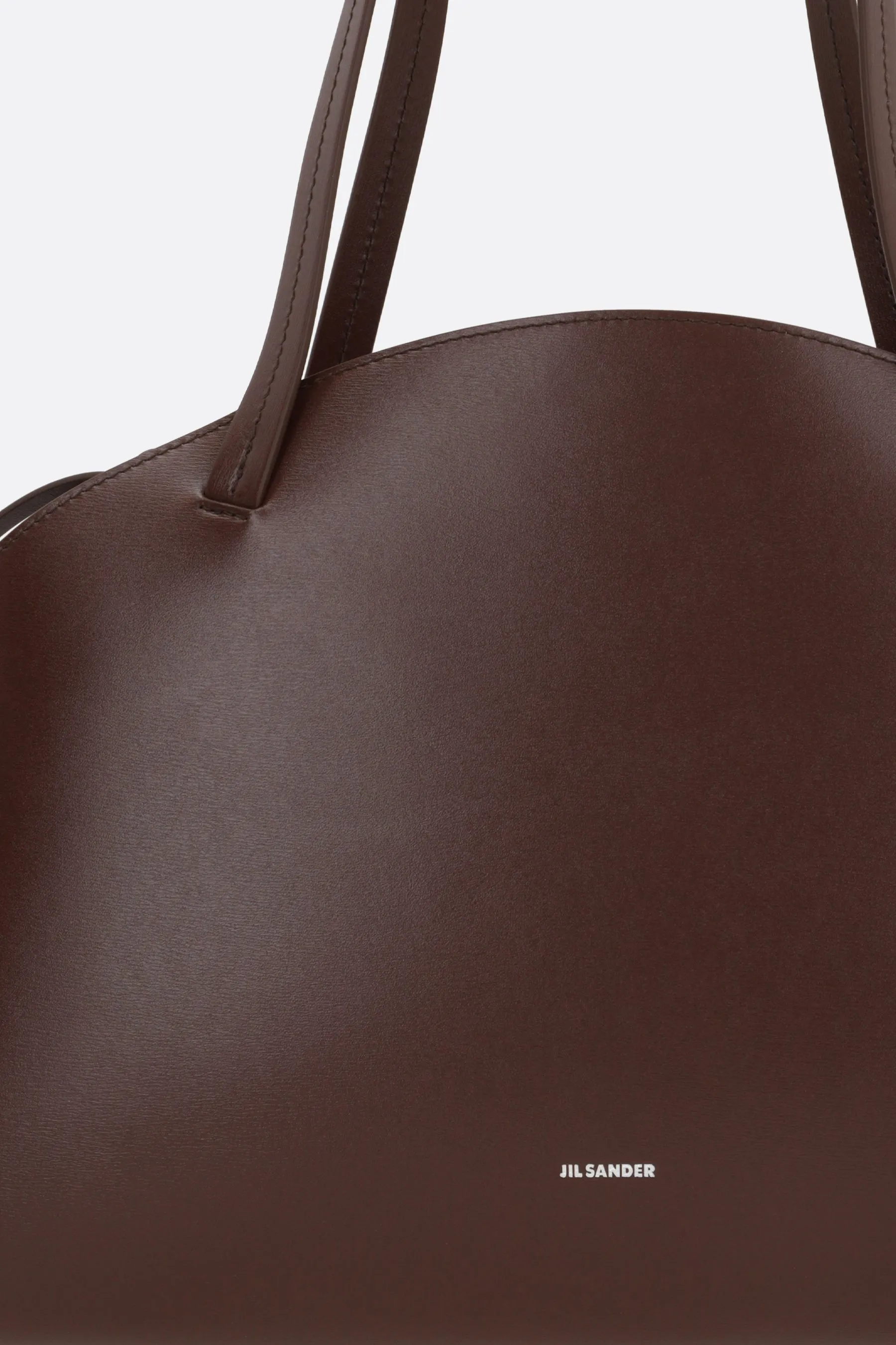 Curve medium shoulder bag in smooth leather