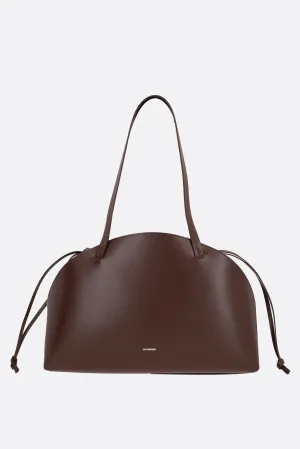 Curve medium shoulder bag in smooth leather