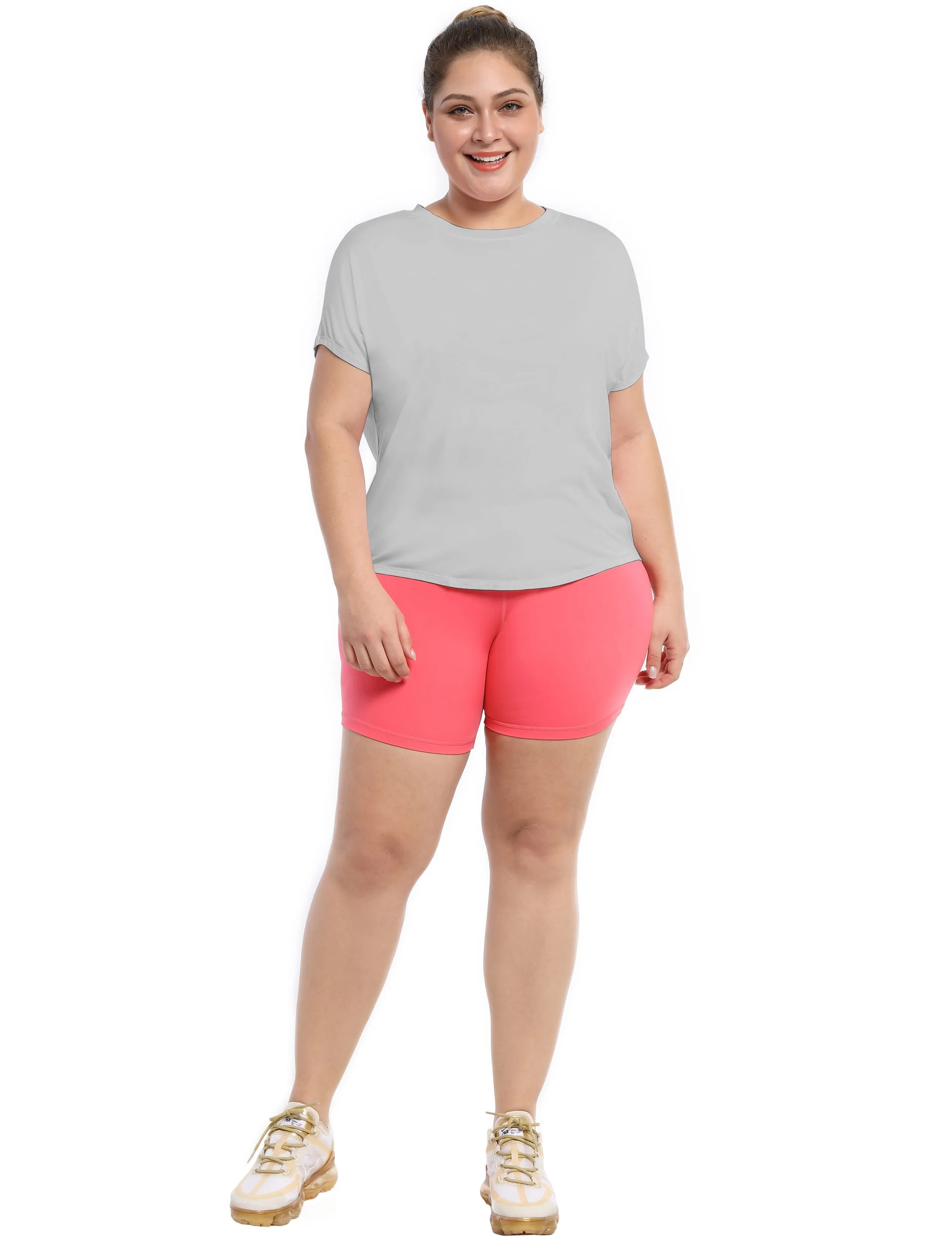 Hip Length Short Sleeve Shirt lightgray_Plus Size