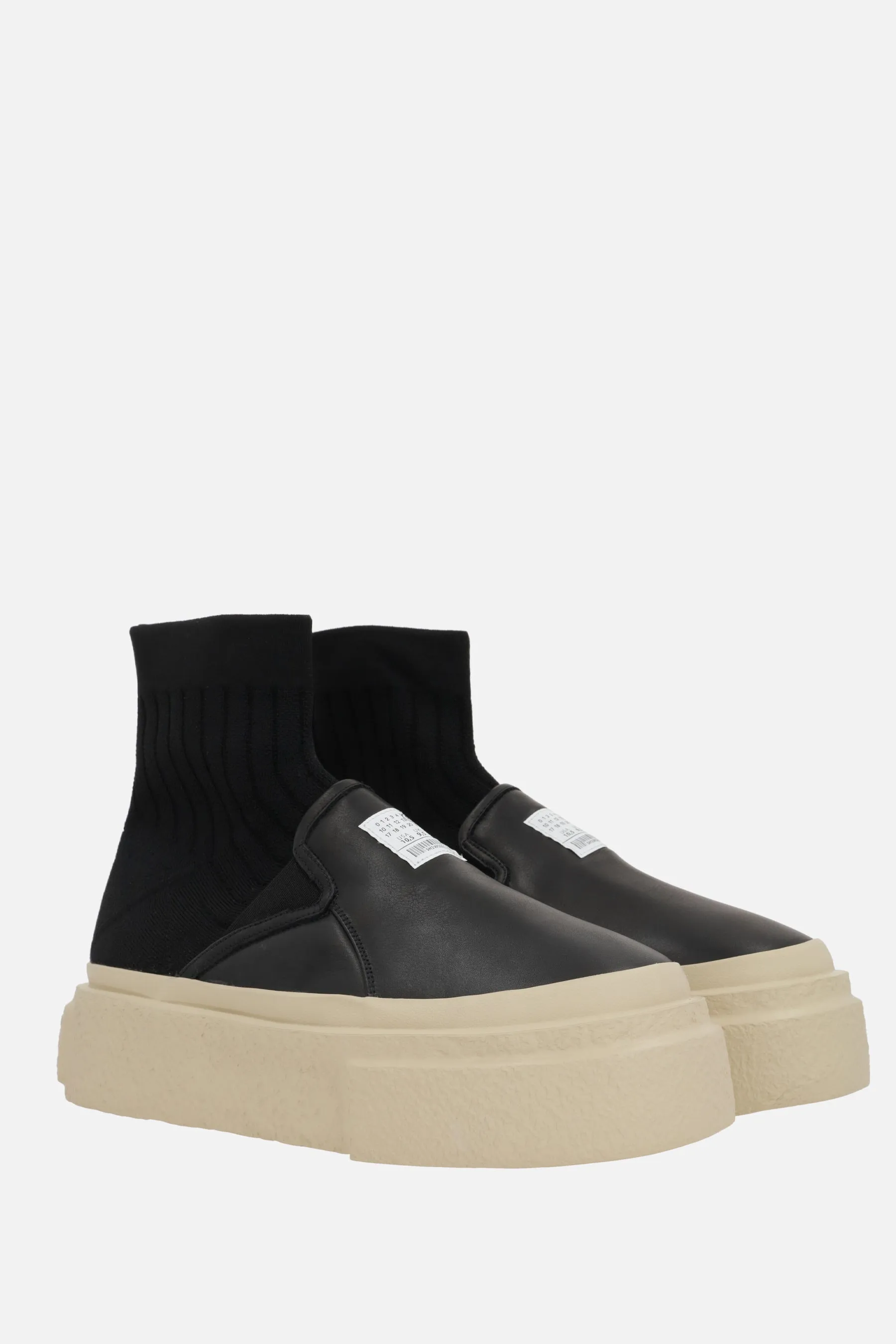 pull-on sneaker in leather and stretch knit