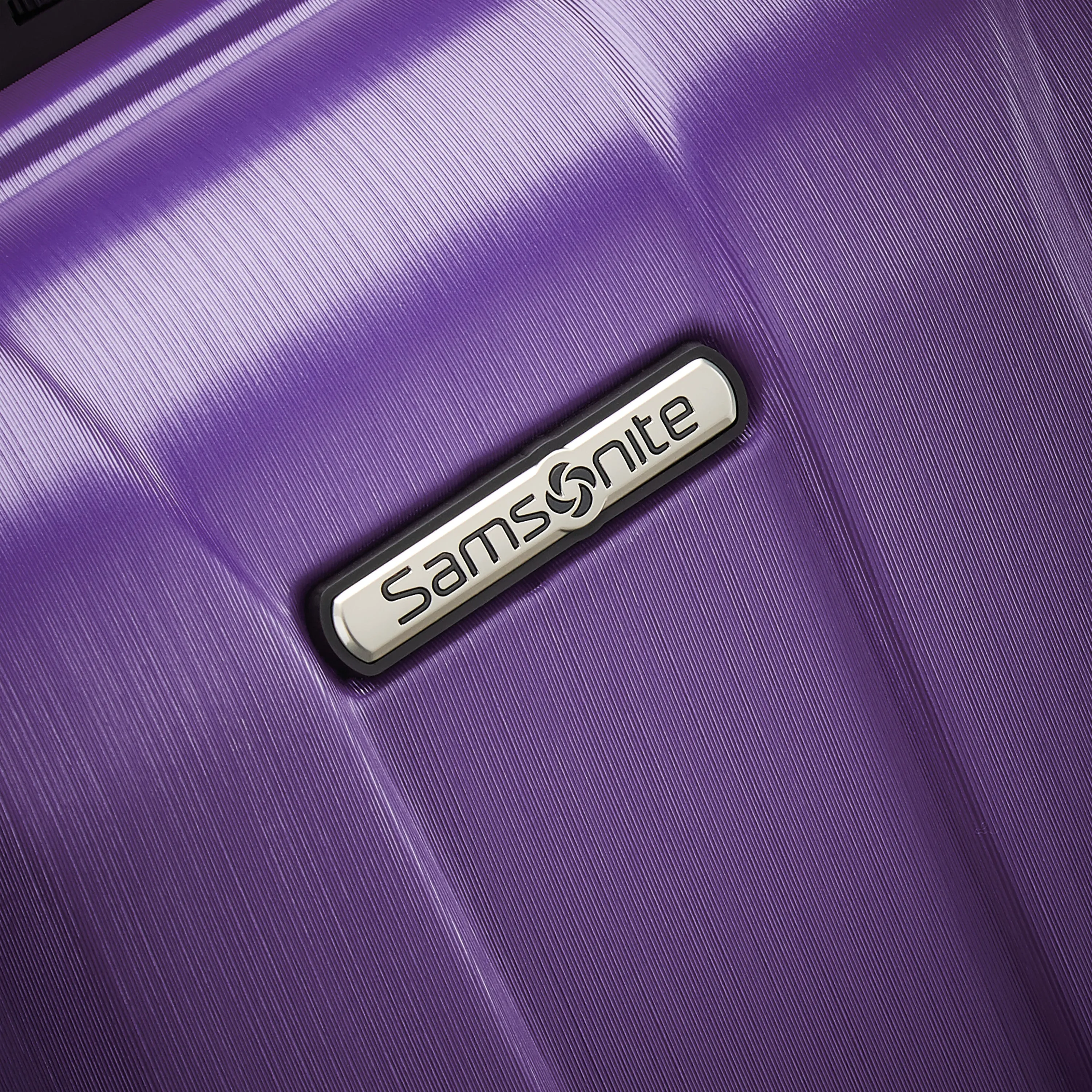 Samsonite Centric 2 Expandable Hardside Luggage with Dual Spinner Wheels