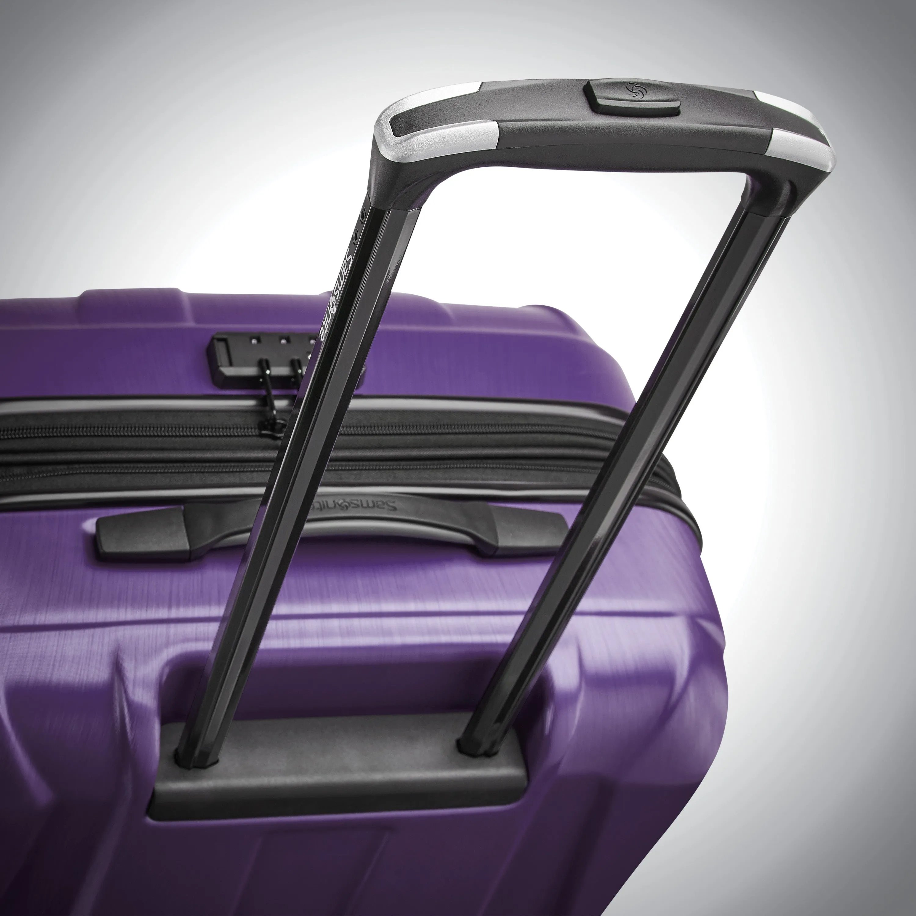 Samsonite Centric 2 Expandable Hardside Luggage with Dual Spinner Wheels