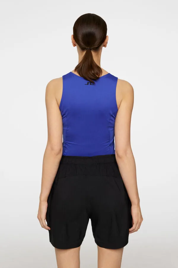 Tanice Top