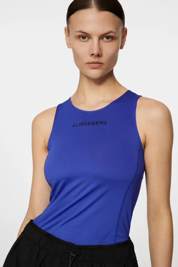 Tanice Top