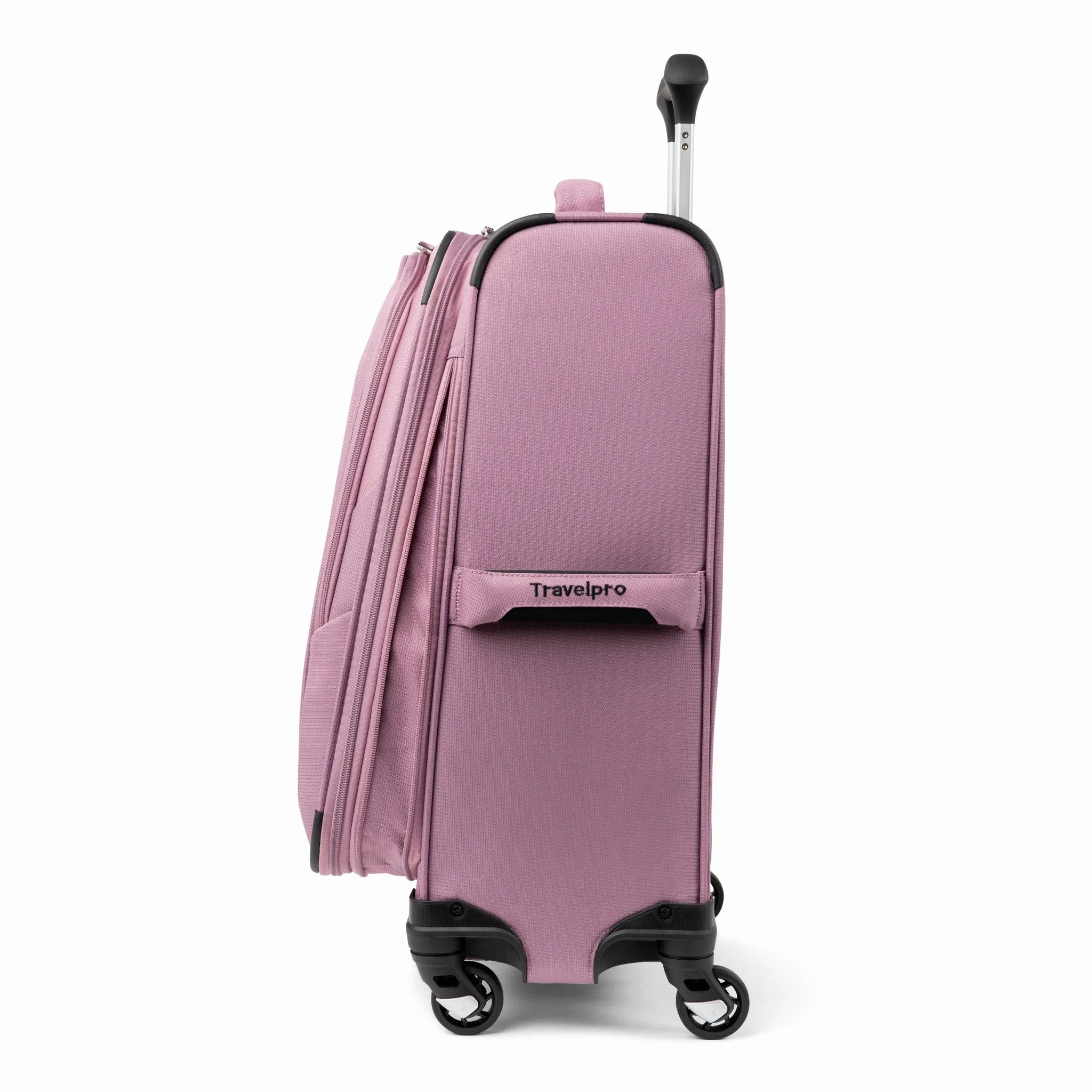 Travelpro Maxlite 5  Lightweight 21" Expandable Carry-On Spinner