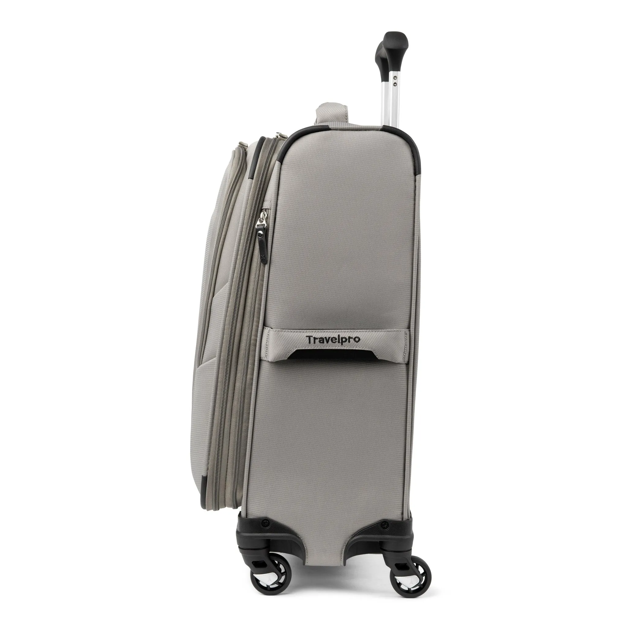 Travelpro Maxlite 5  Lightweight 21" Expandable Carry-On Spinner